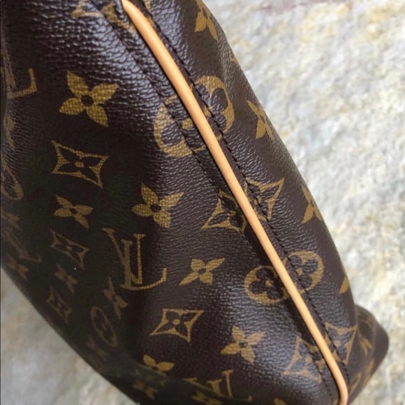 SOLD__💯Auth LV Sully PM Handbag - Picture 2 of 7